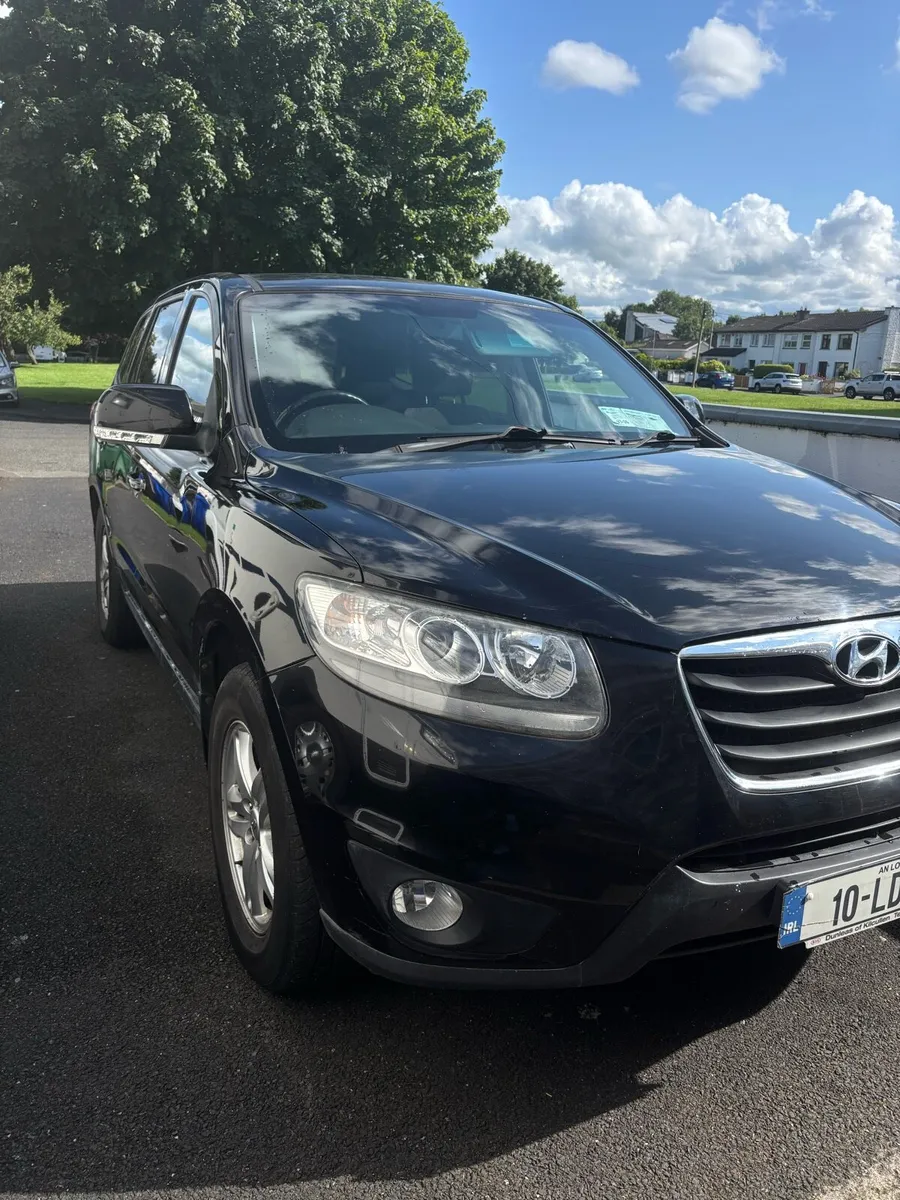 Commercial Vehicle Hyundai - Image 1