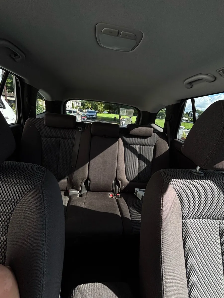 Commercial Vehicle Hyundai - Image 4