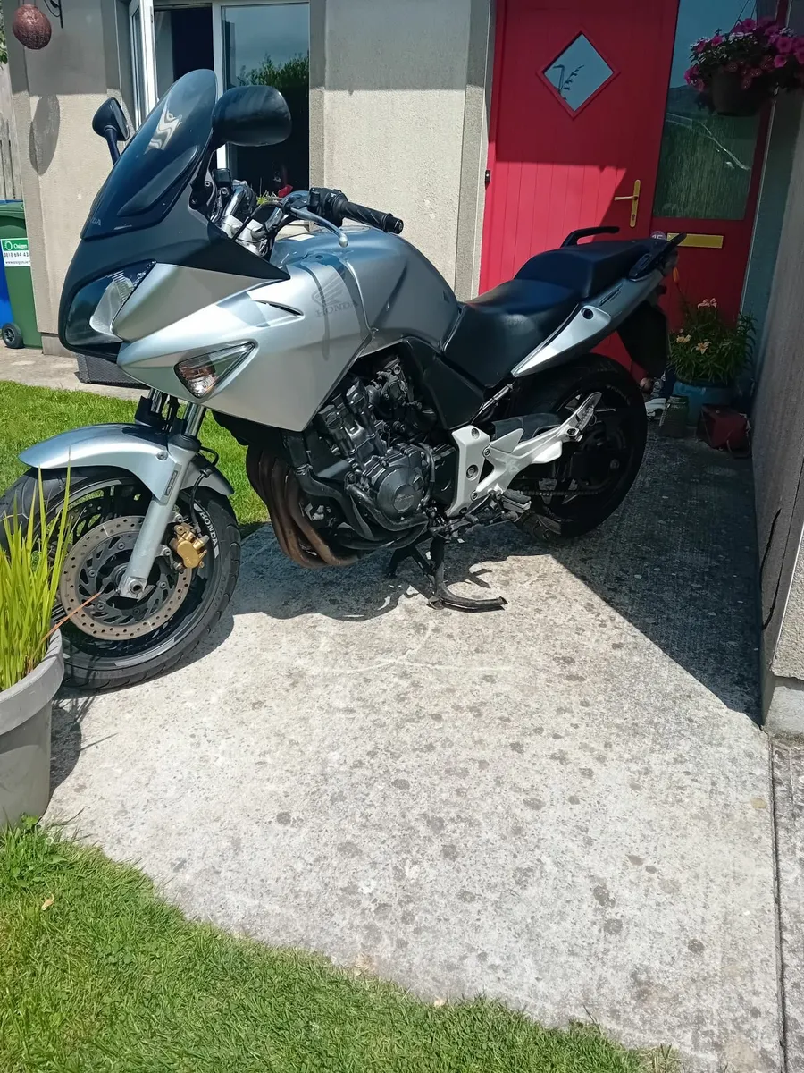 HONDA CBF 600.  2006 - Image 3