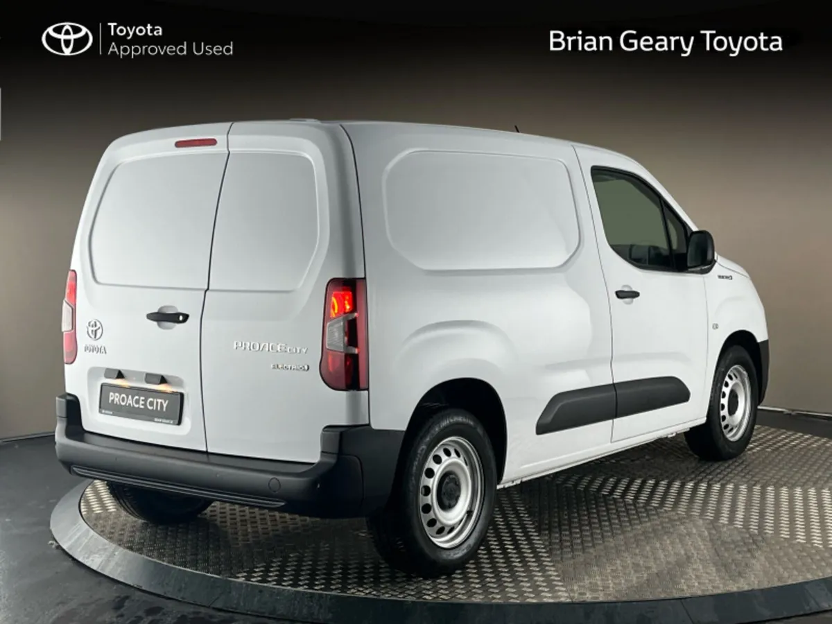 Toyota Proace City EV 55KWH GX SWB - Image 2