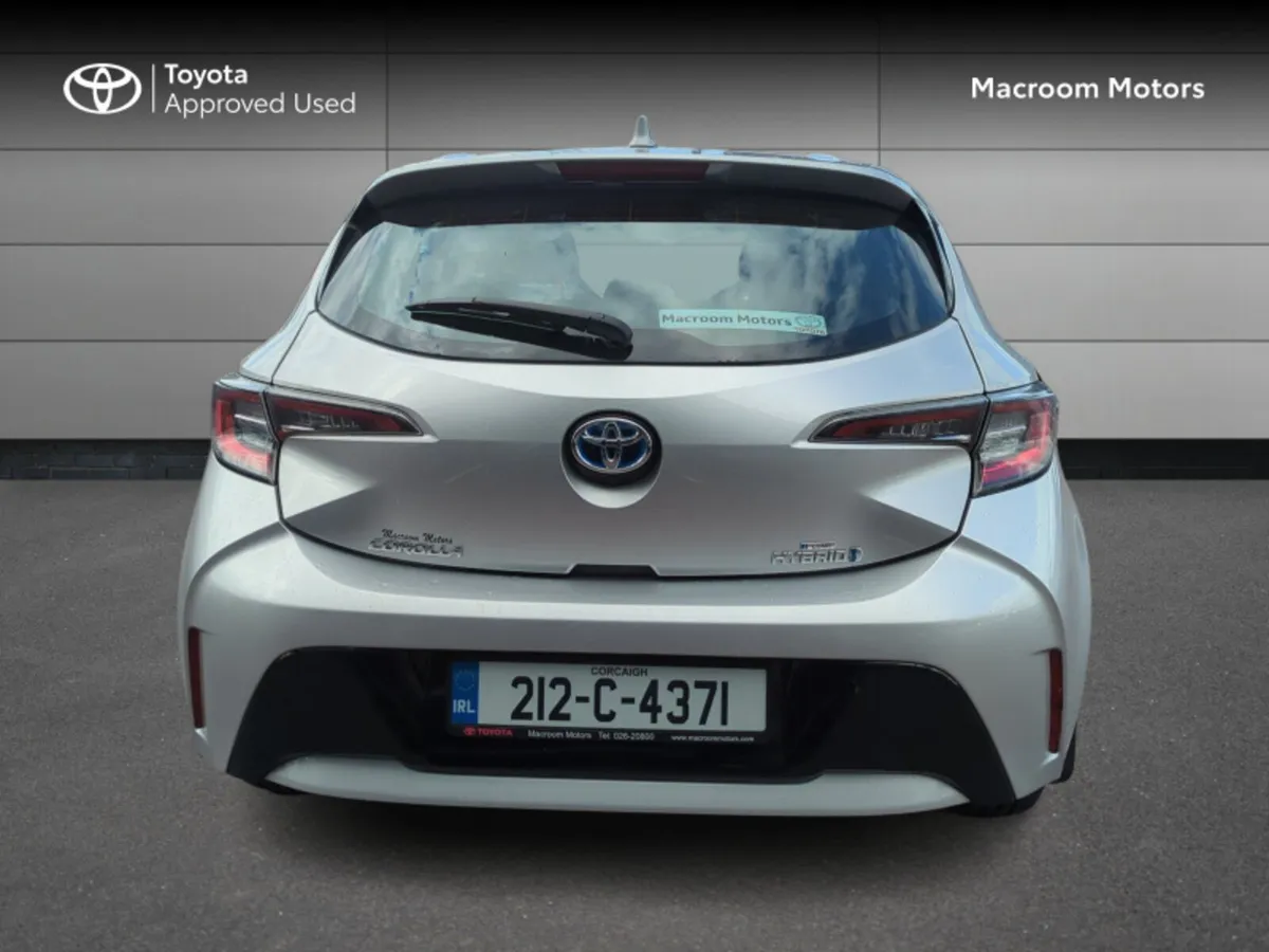 Toyota Corolla HYBRID LUNA H/B 4DR AUTO A - Image 4