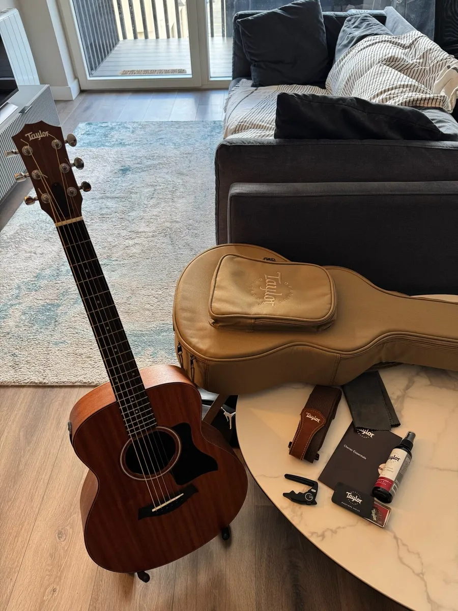 Taylor GS Mini e-Mahogany - Image 1