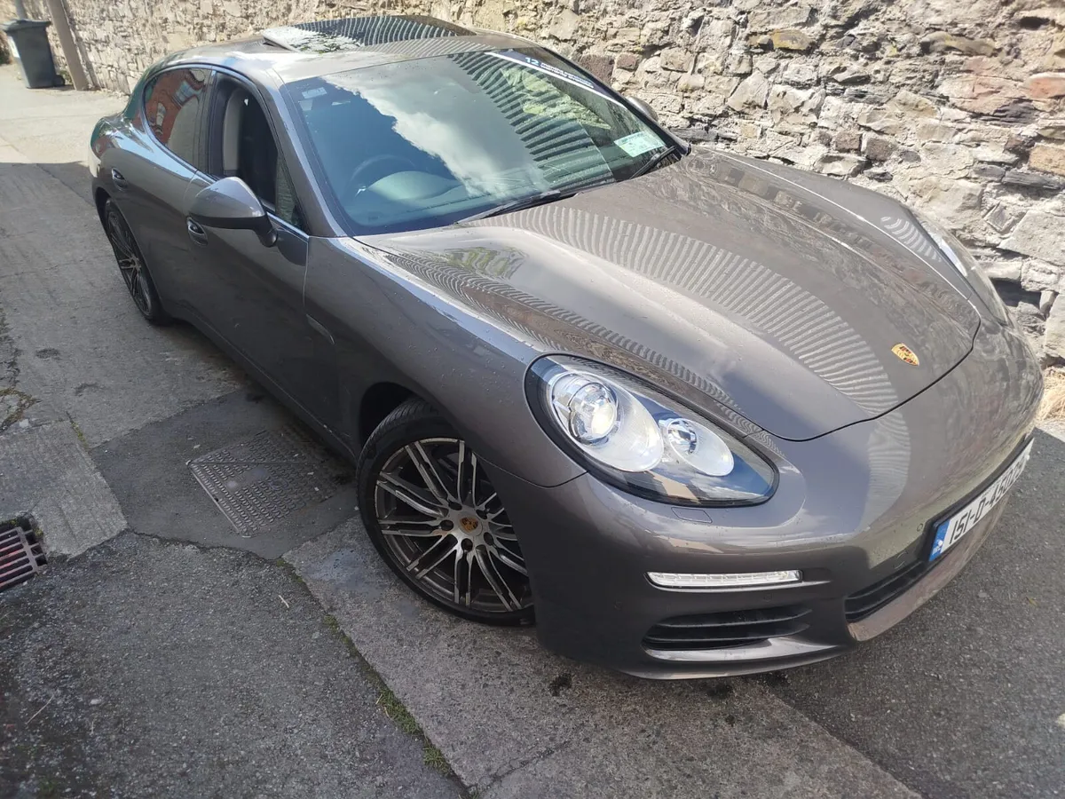 Porsche Panamera 2015 . LOW KM FULL HISTORY - Image 2