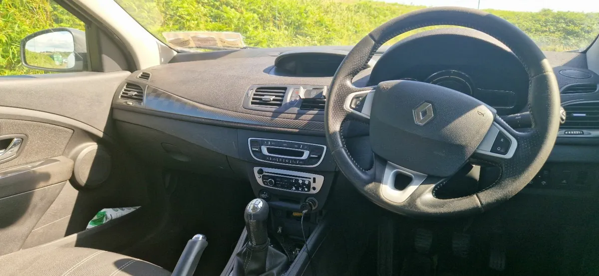 Renault Fluence 2013 - Image 4