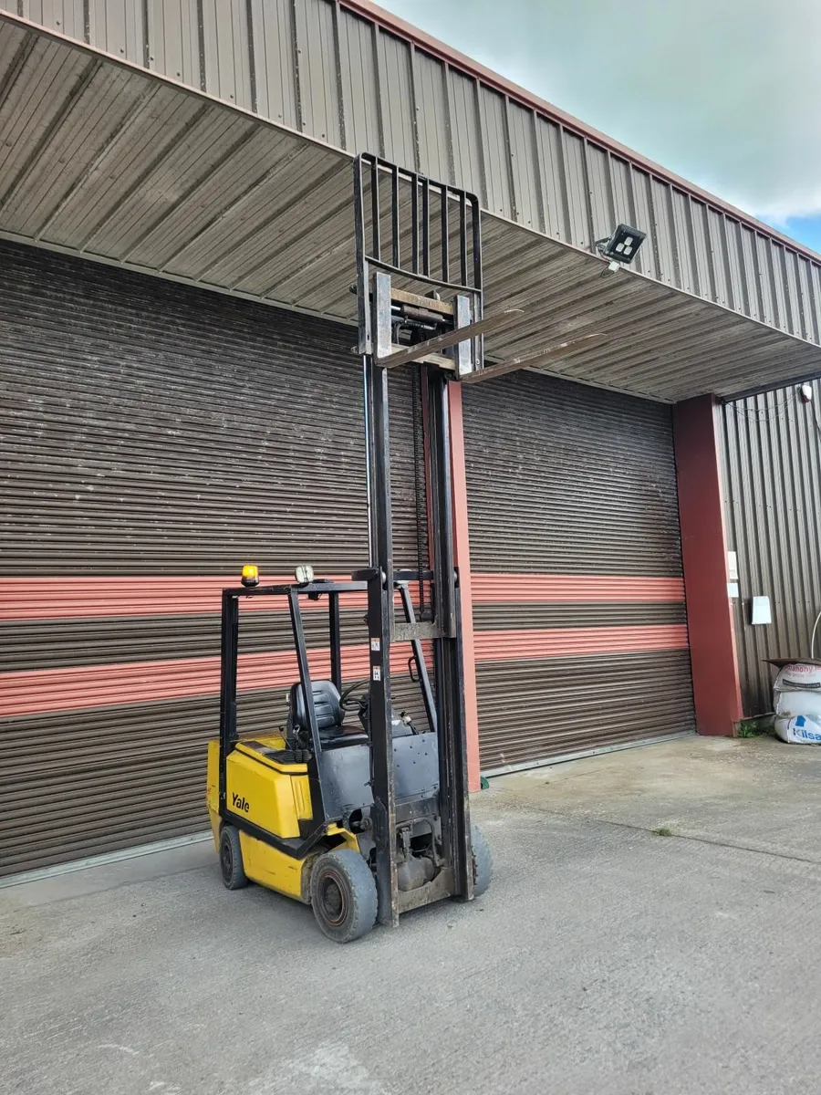 Yale 2 Ton Forklift - Image 3