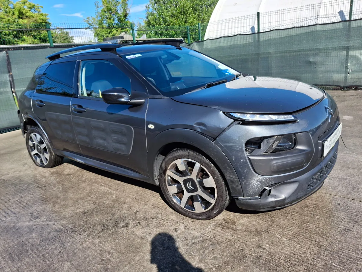 2017 Citroën C4 Cactus Automatic - Image 3