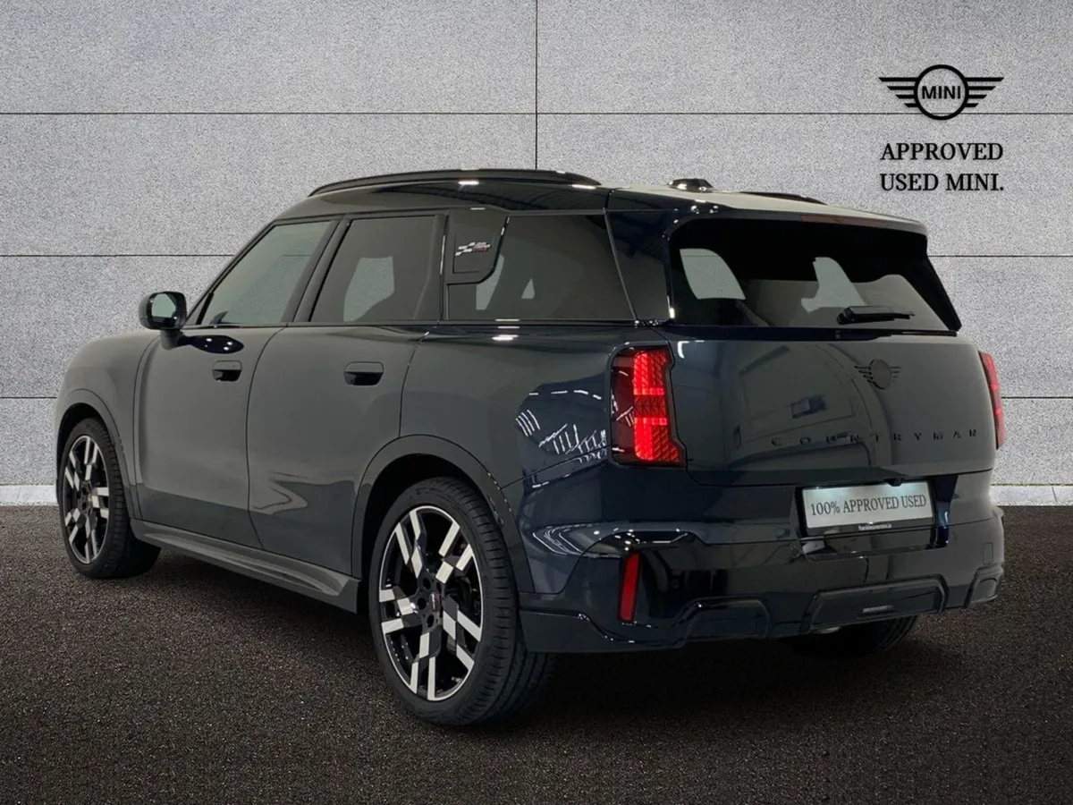 MINI COUNTRYMAN Cooper Classic E - Image 3