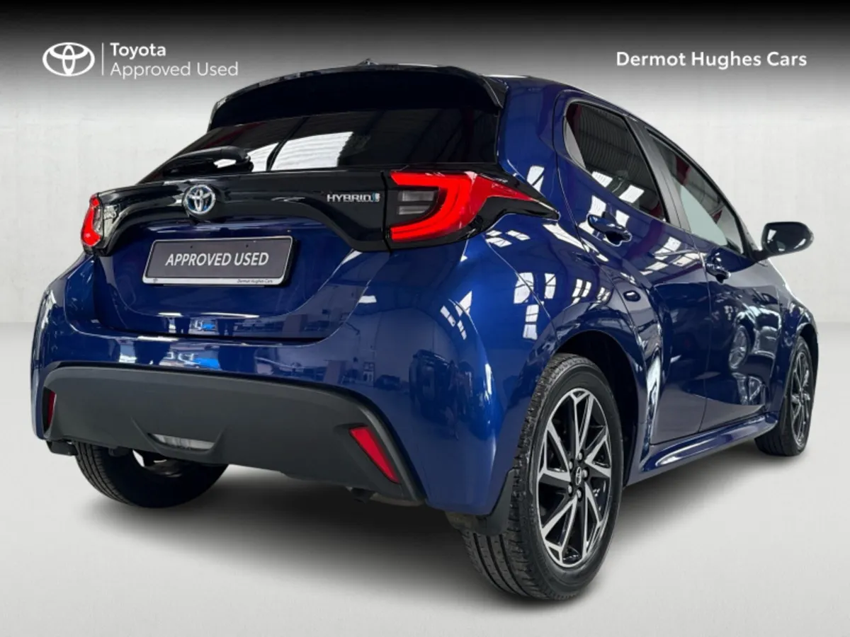 Toyota Yaris 1.5 LUNA SPORT 4DR AUTO - Image 2