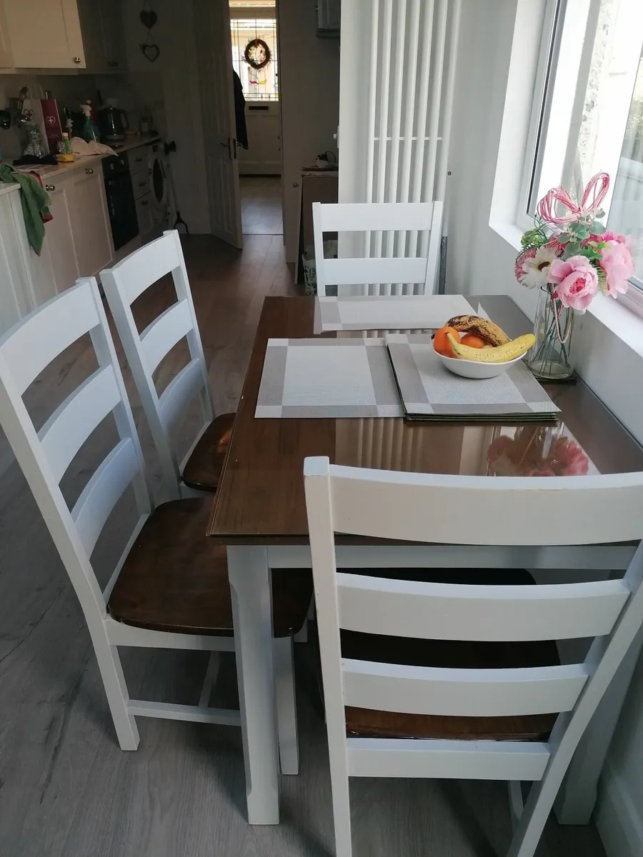 Dining table and 4  chairs - Image 3