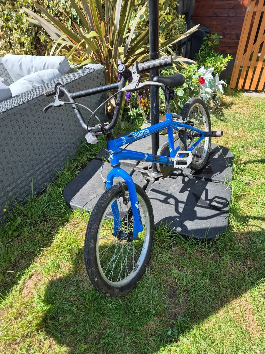 Child's bmx - Image 1