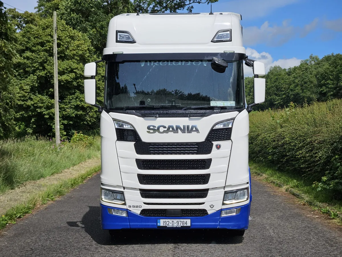 2019 SCANIA S520 - Image 2