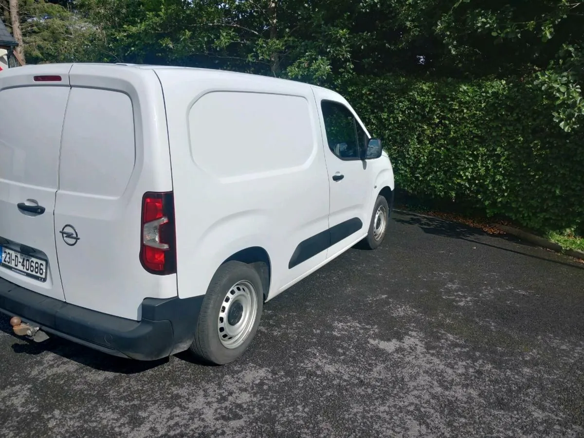 Opel Combo 100PS Komfort - Image 4