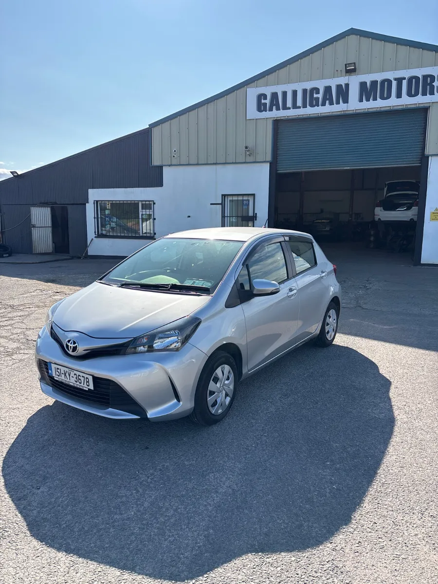 Toyota Vitz 2015 - Image 2