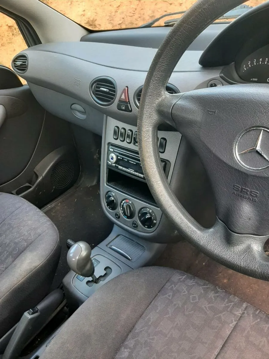 Mercedes benz - Image 1