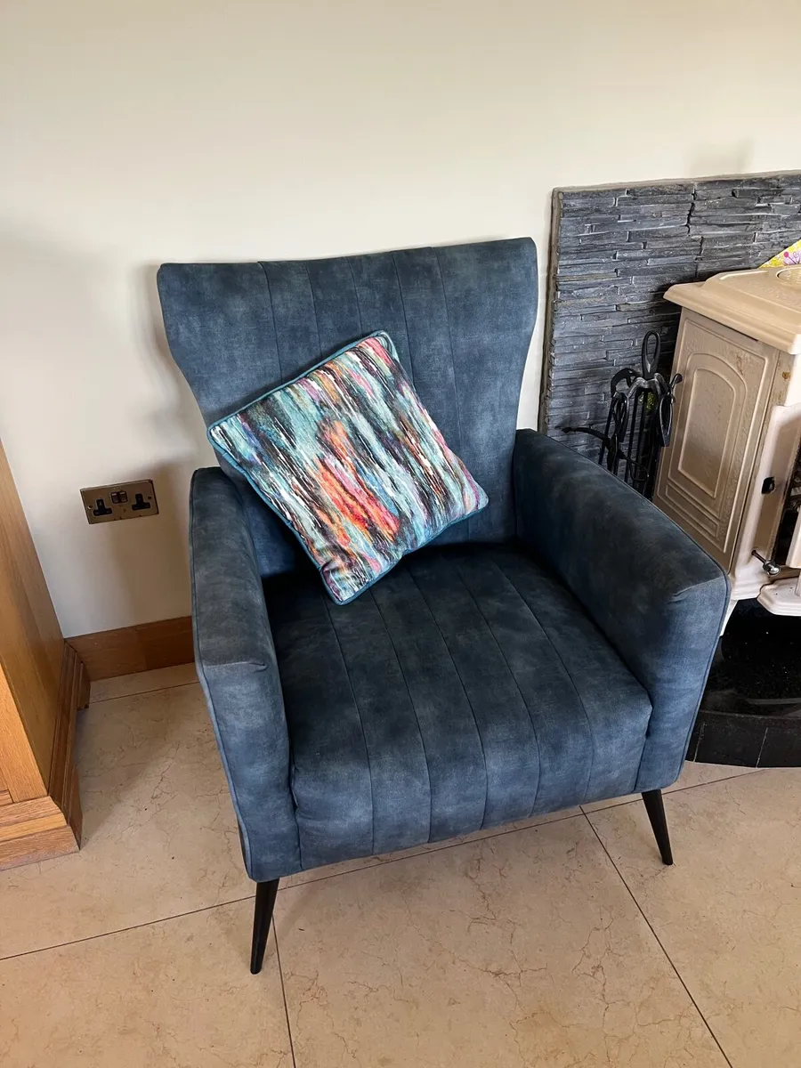 Teal arm chairs - Image 3
