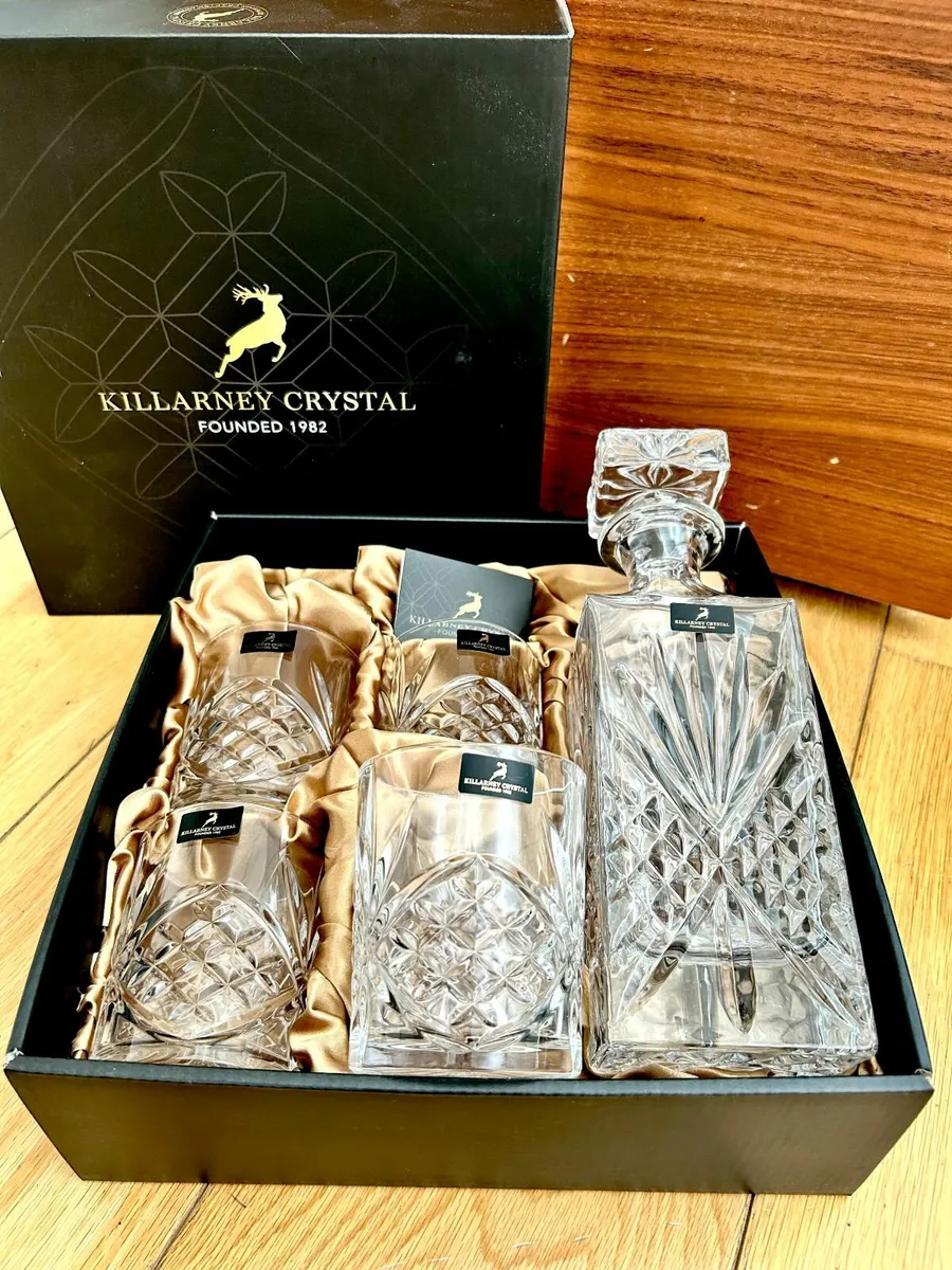 Killarney Crystal  Whiskey Decanter & 4 Glasses - Image 1
