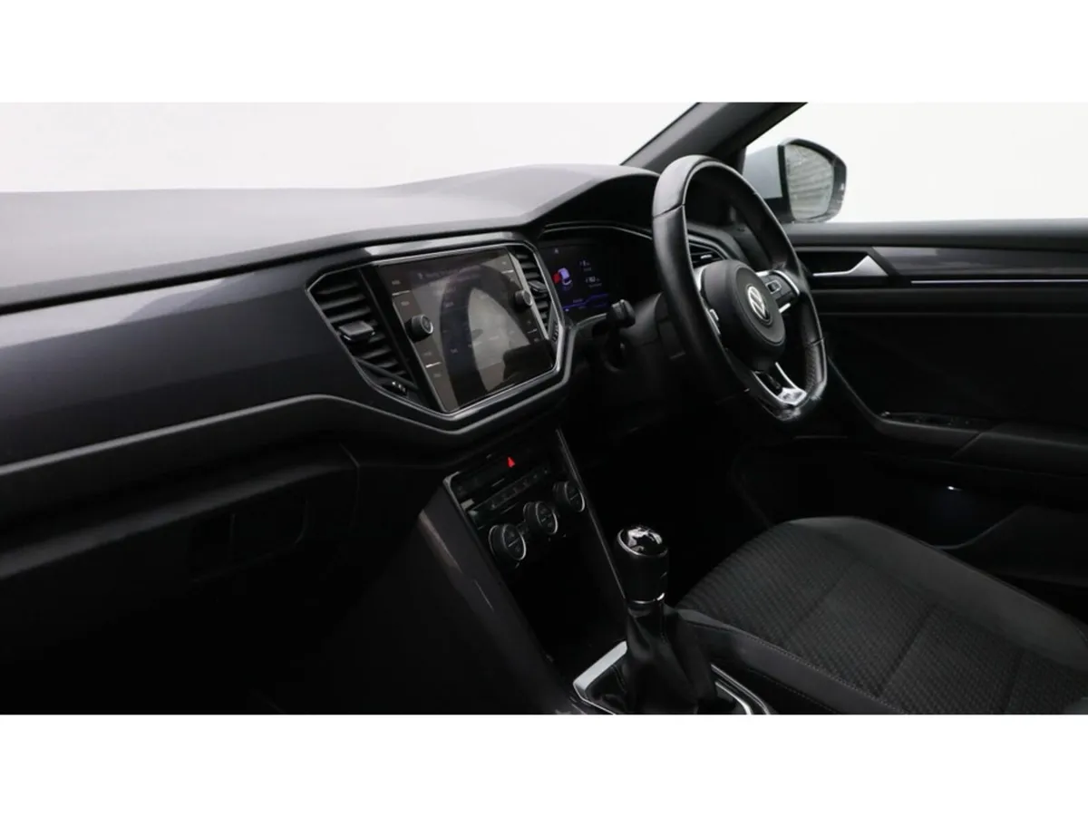 Volkswagen T-Roc R-LINE TDI - Image 3