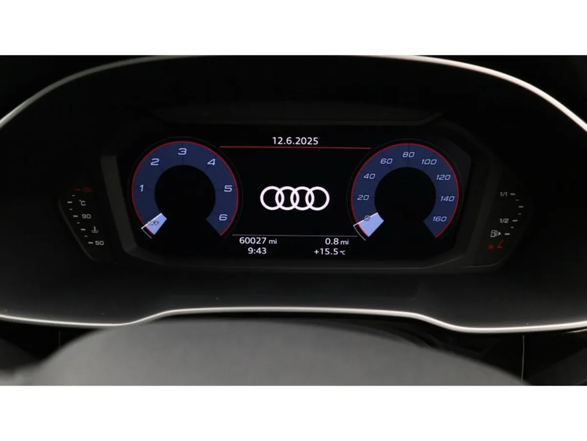 Audi Q3 TECHNIK 35 TDI S-A - Image 4