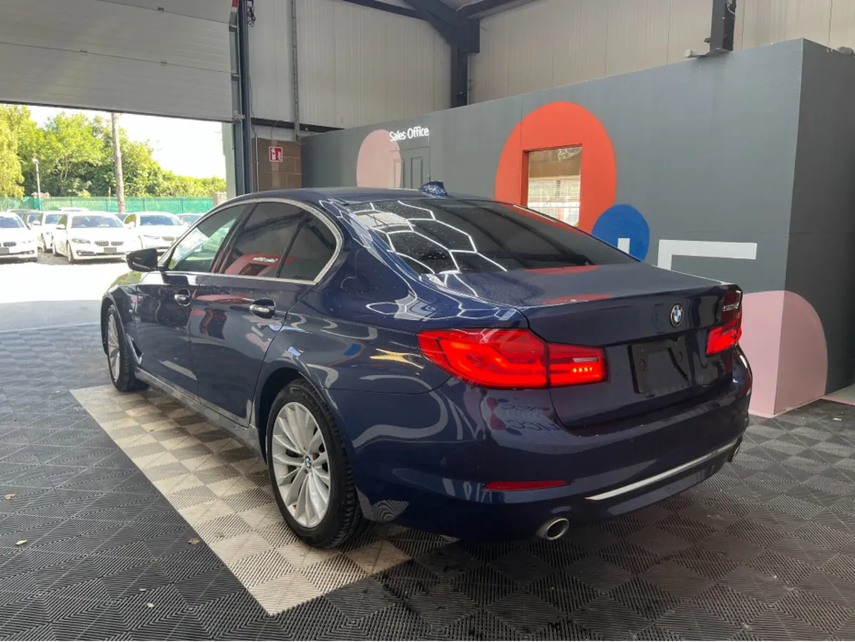 BMW 5-Series BMW 520D 523D LUXURY SUNROOF / 94k KM - Image 4
