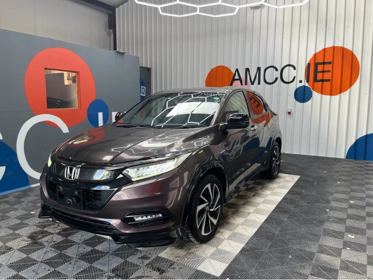 Honda Vezel 1.5 HYBRID RS / 68k KMs / HEATED SEATS - Image 3