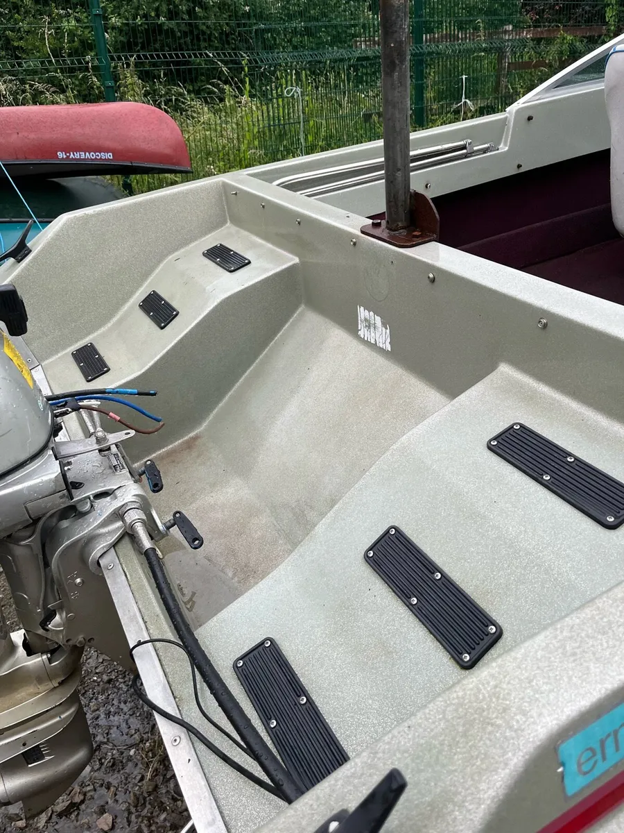 Boat and 15hp Engine (Unfinished Project) - Image 3