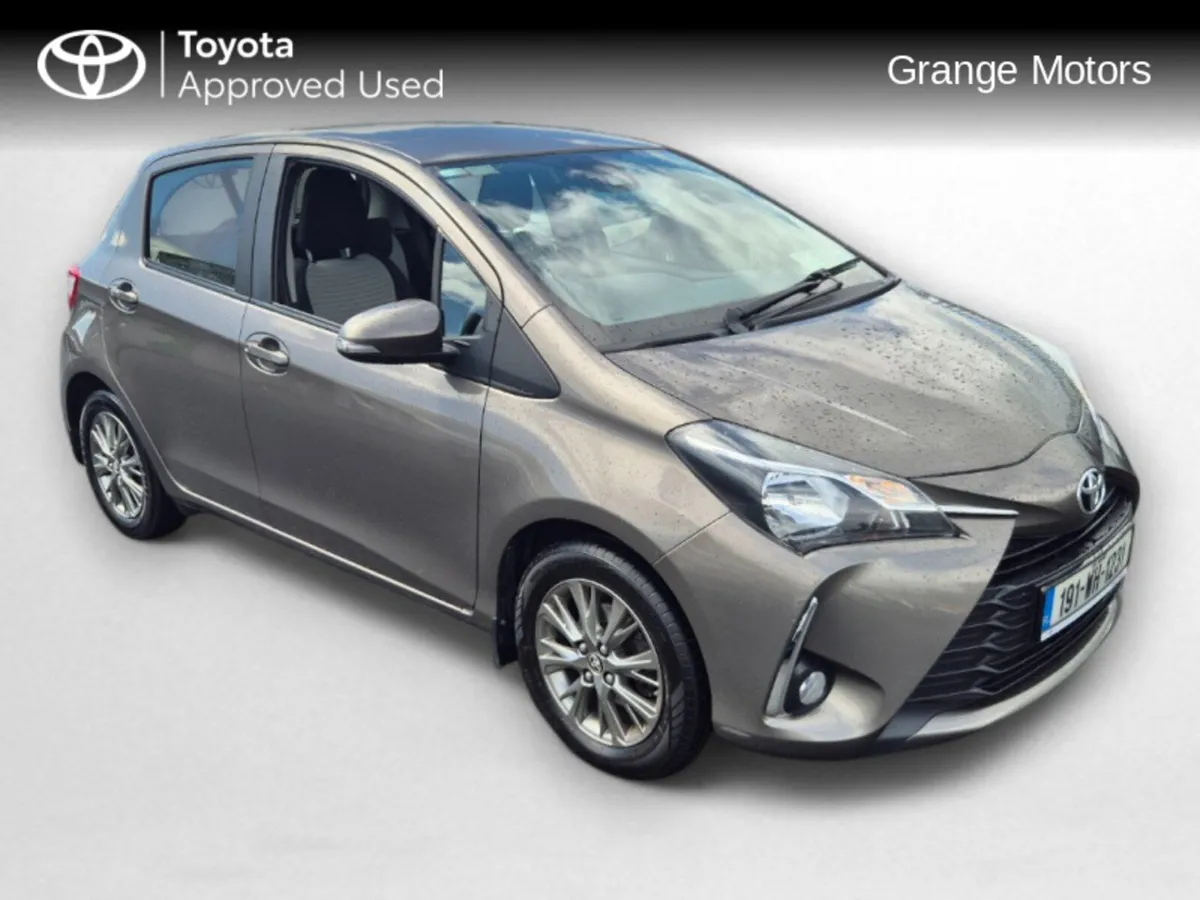 Toyota Yaris 1.0LTR 5DR LUNA**FULL SERVICE HISTORY - Image 1