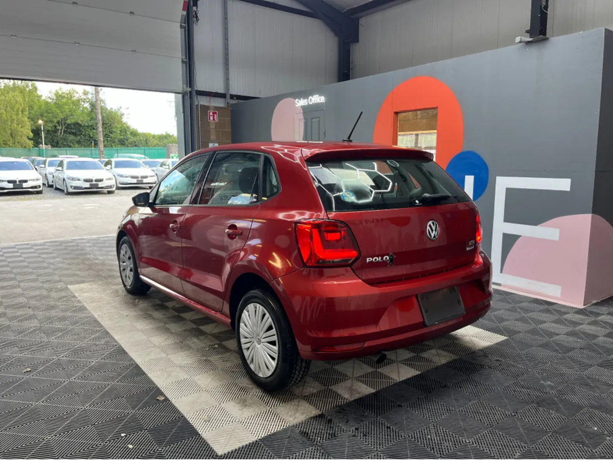 Volkswagen Polo 1.2 TSI COMFORT LINE / 59k KMs / A - Image 4