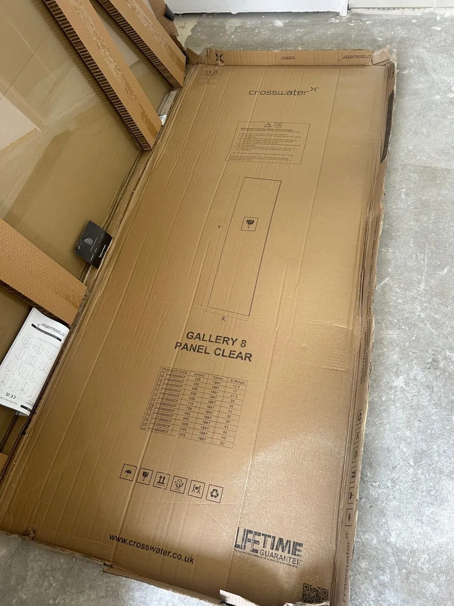 Shower enclosure - Image 1
