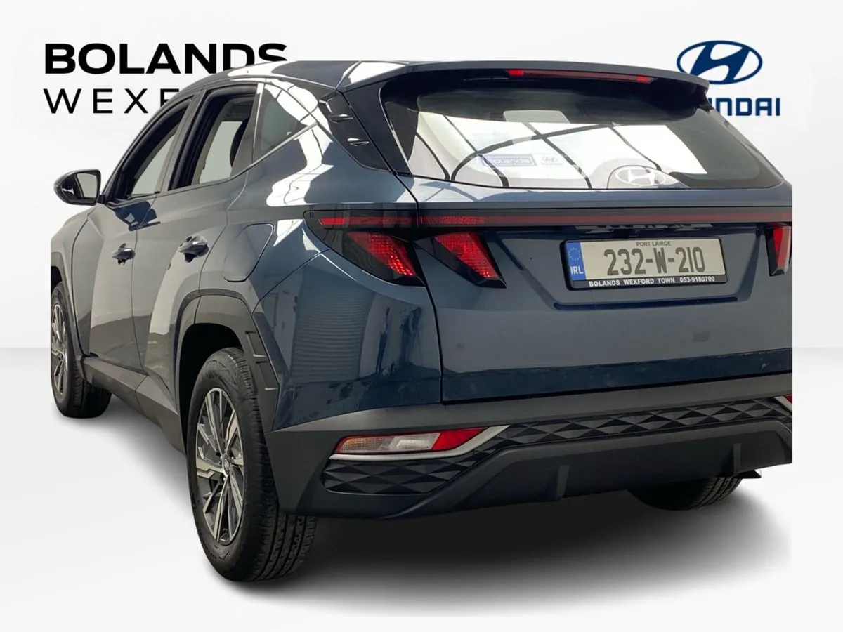 Hyundai Tucson 2WD Comfort Plus - Image 4