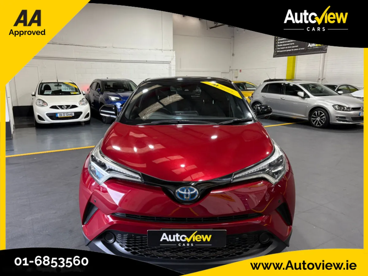 Toyota C-HR Two-Tone 1.8 Self-Charging Hybrid. AA - Image 3