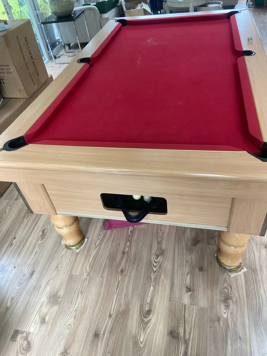 Pool Table - Image 4