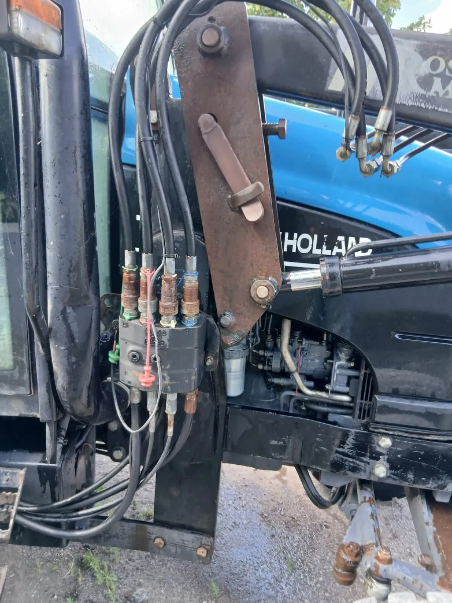 Rossmore loader FL60 TO Suit newholland - Image 2