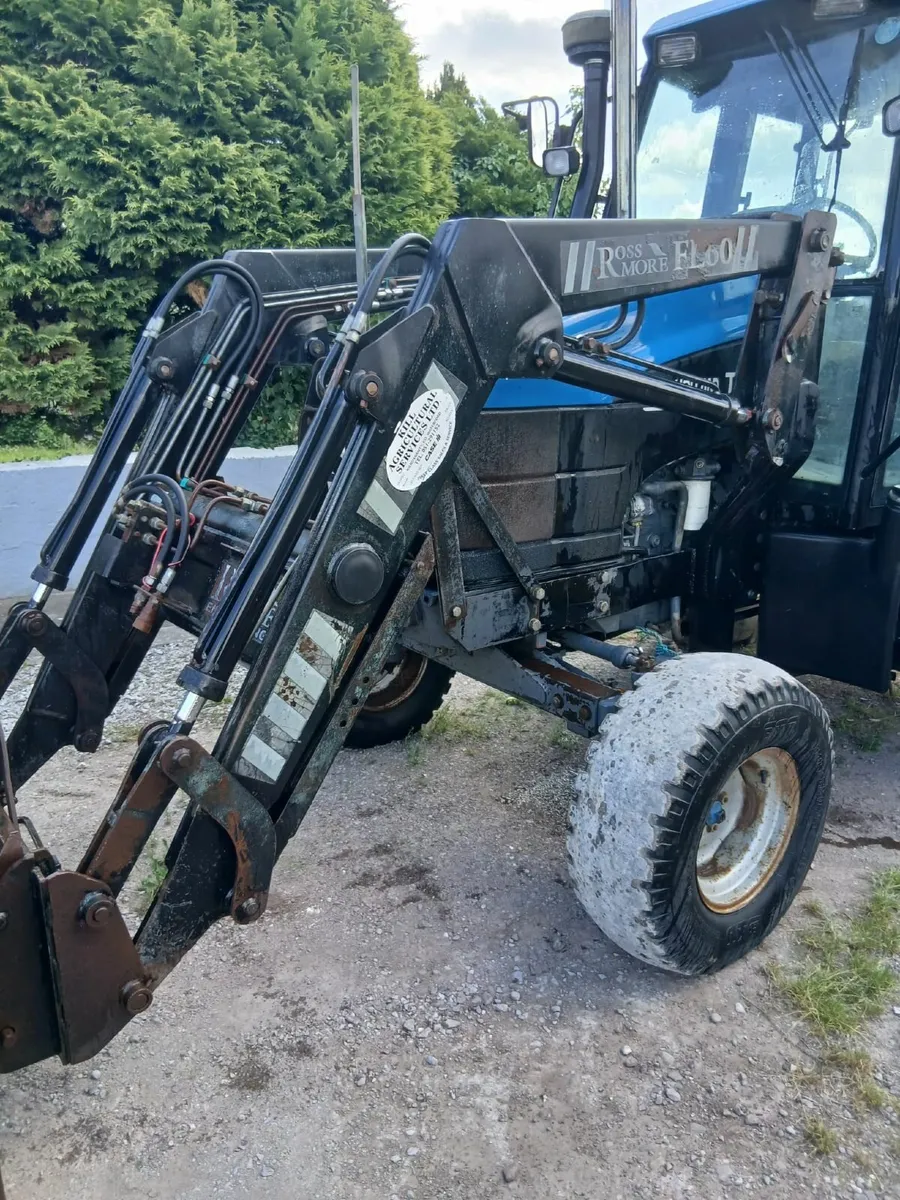 Rossmore loader FL60 TO Suit newholland - Image 1