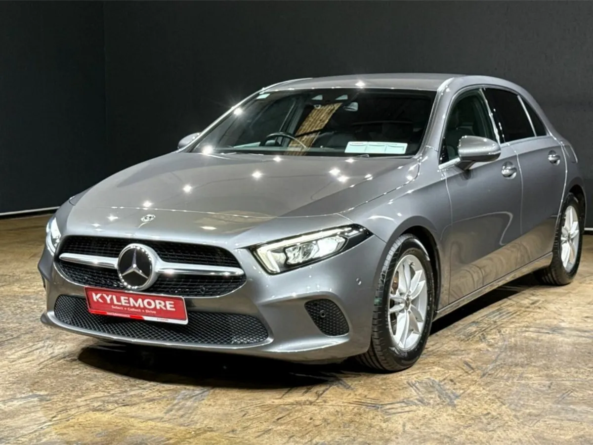 Mercedes-Benz A-Class STYLE EDITION - 1.3 AUTOMATI - Image 3