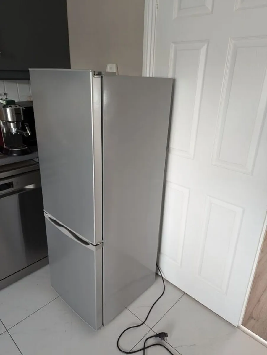 fridge freezer - Image 1