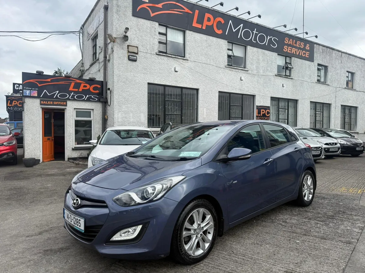 Hyundai i30 2014 - Image 1