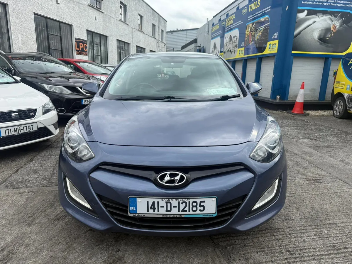 Hyundai i30 2014 - Image 2