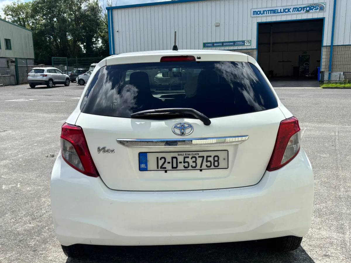 2012 TOYOTA VITZ 1.0 AUTOMATIC - Image 4