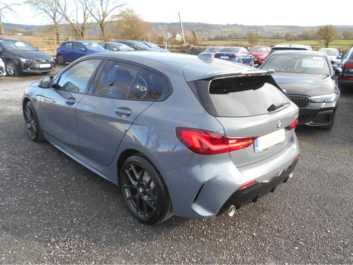 BMW 1 Series M Sport 118d (plus Pack black Leathe - Image 3