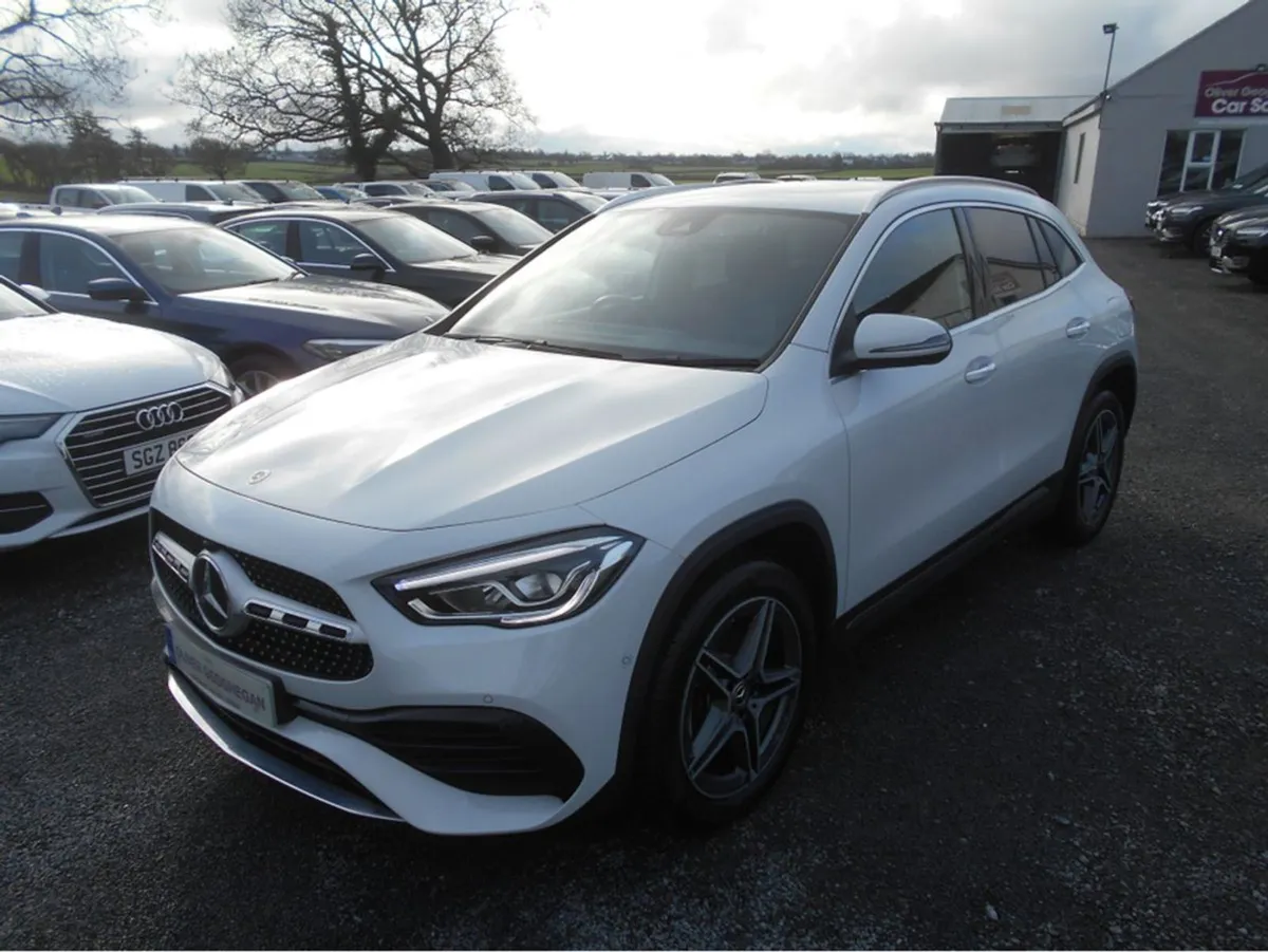 Mercedes-Benz GLA Class GLA 1.3 250e Exclusive Ed - Image 2