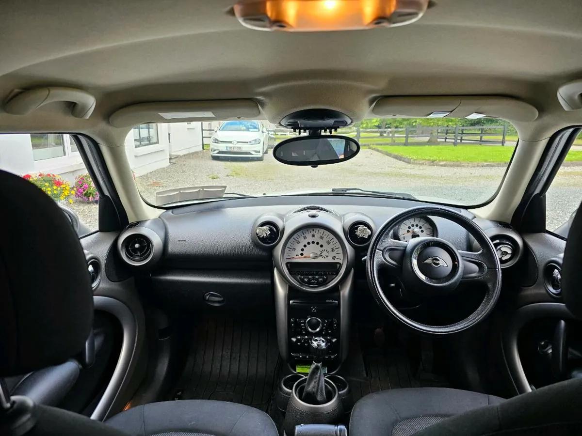 Mini countryman - Image 4
