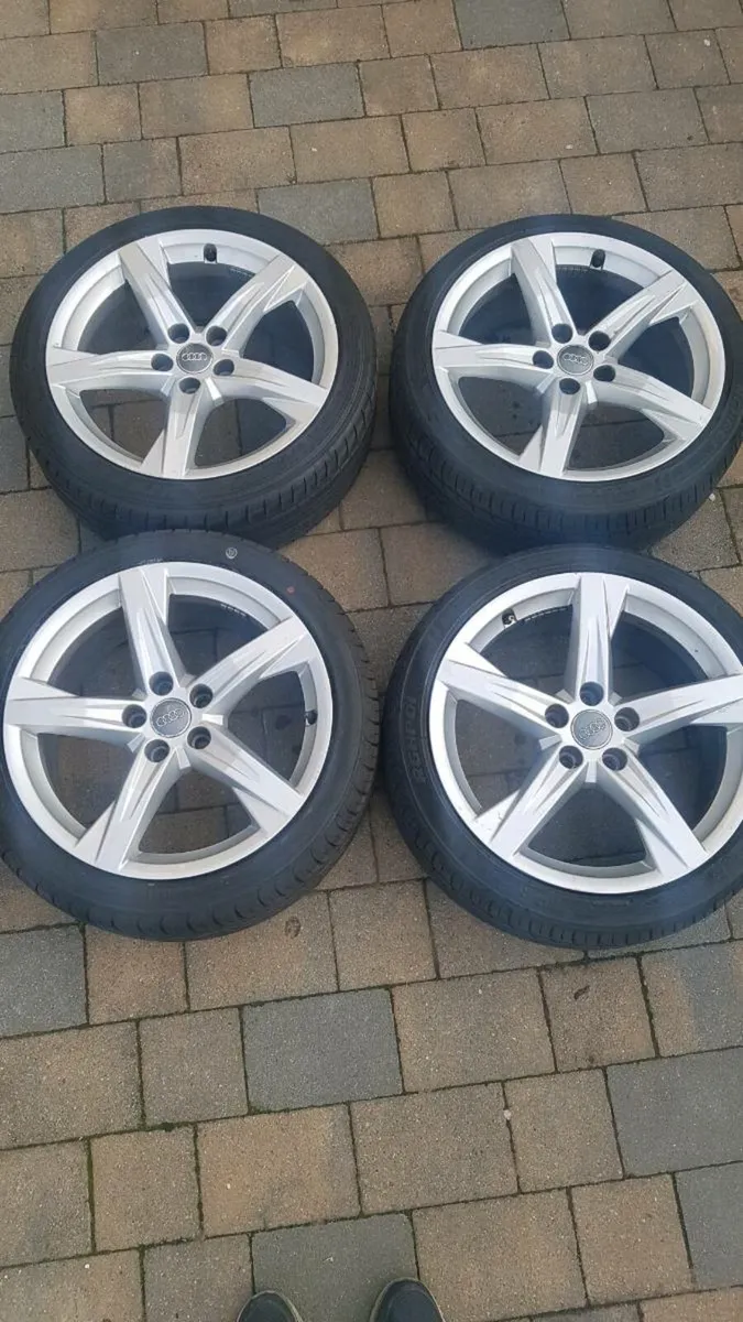 Audi 18 inch alloys - Image 1