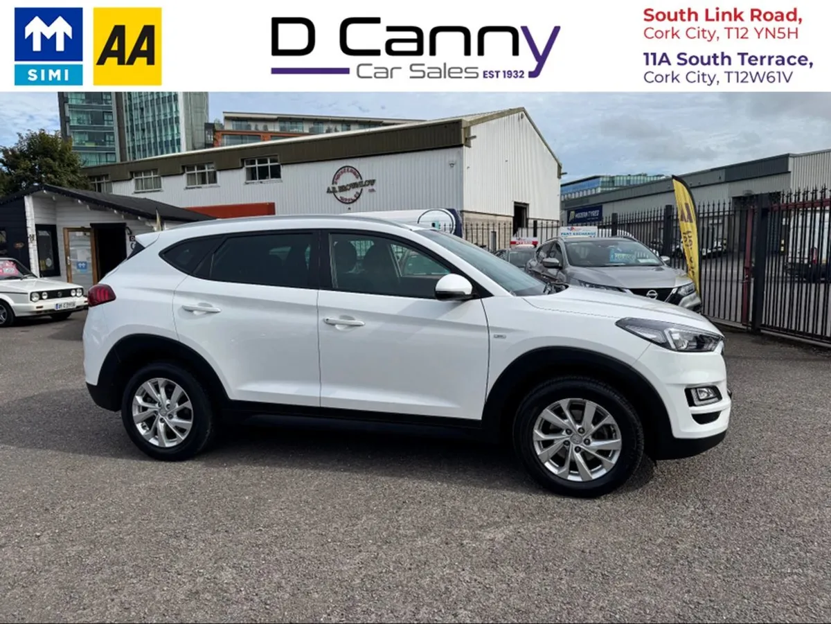 Hyundai Tucson SE NAV Mhev 5DR - Image 4