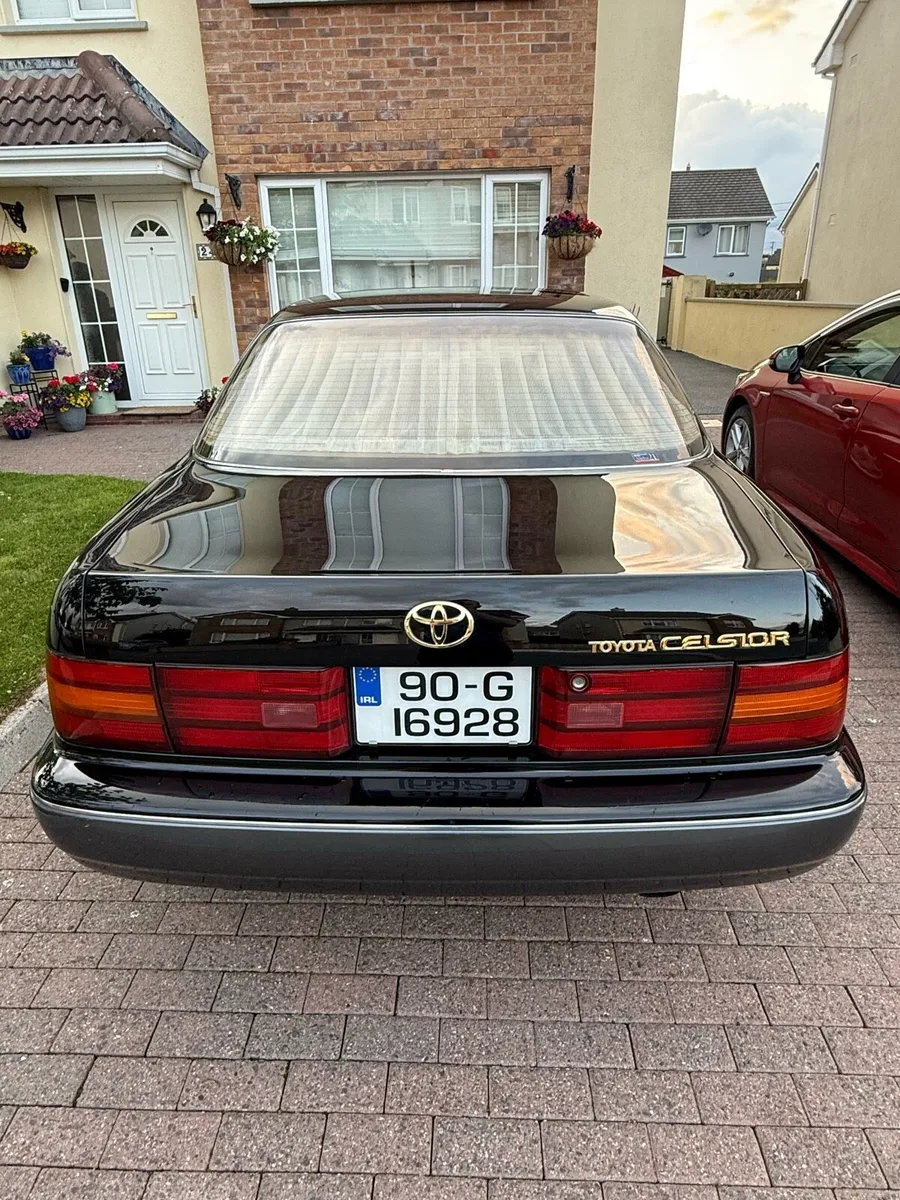 Toyota celsior - Image 4