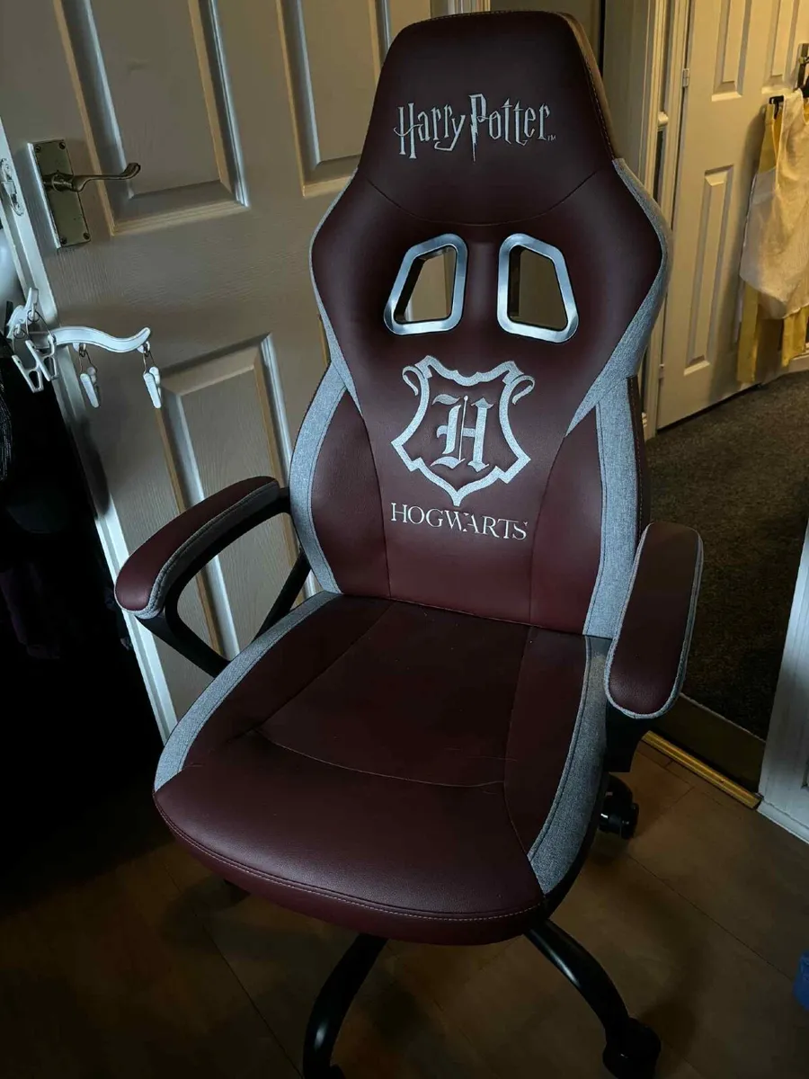 Gaming chair - Image 2