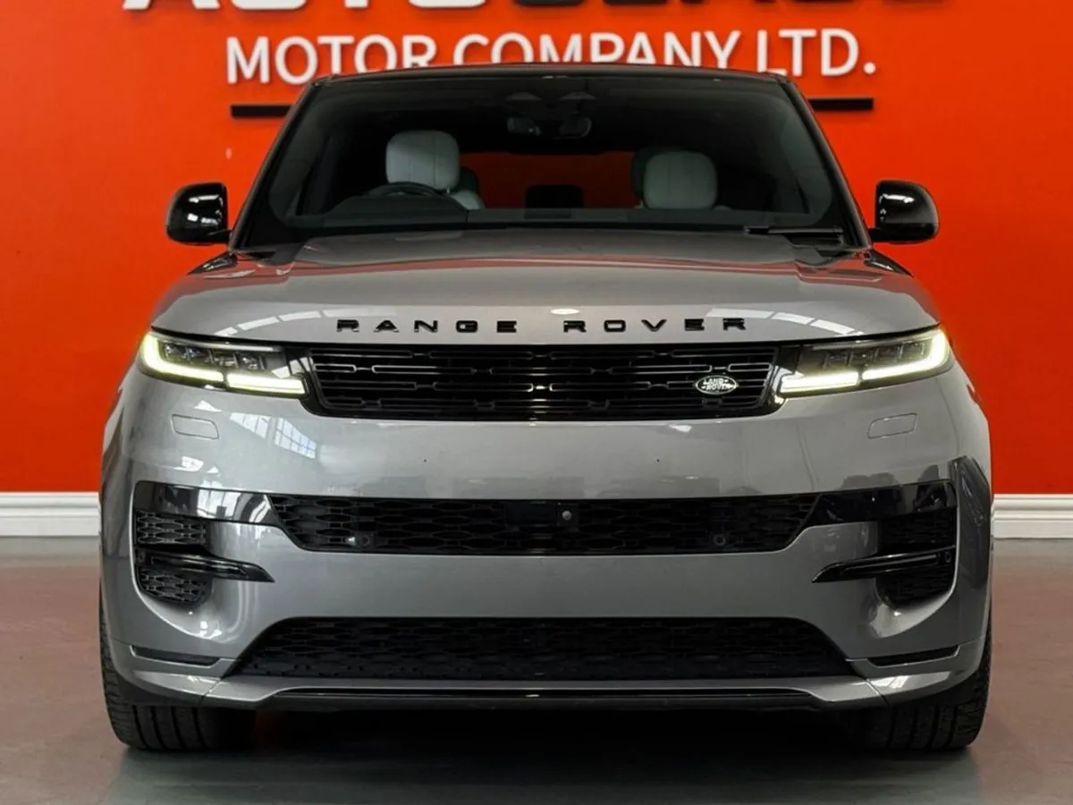 Land Rover Range Rover Sport Dynamic SE  38 - Image 3