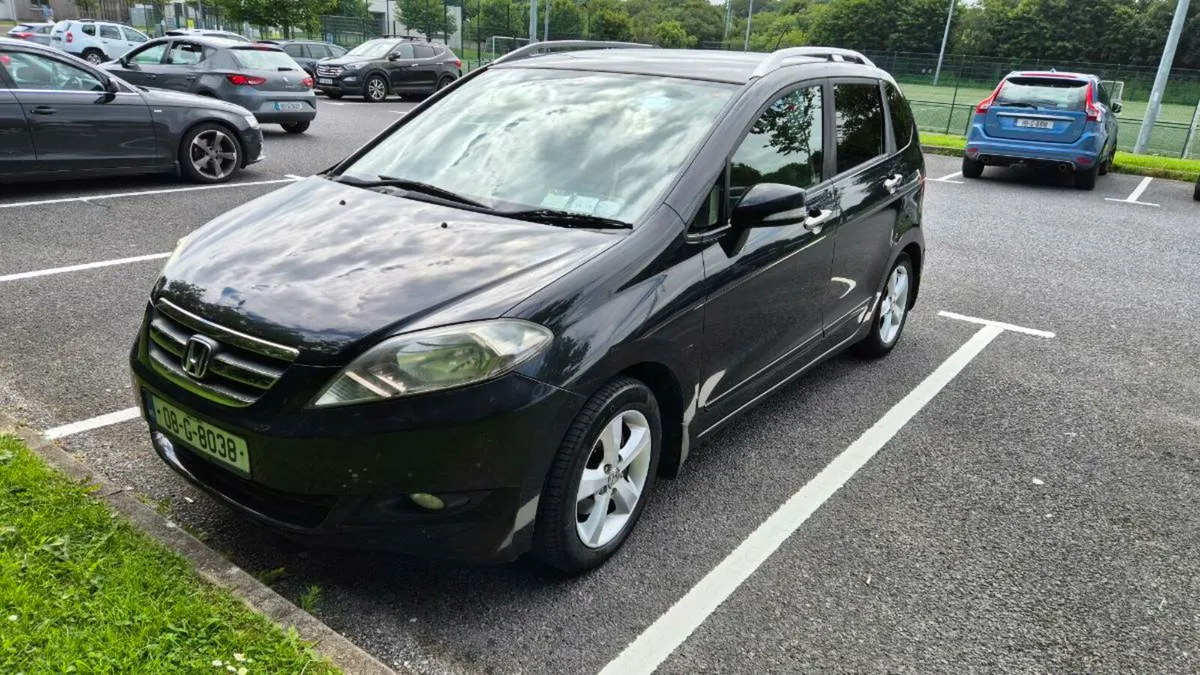 Honda FRV - Image 1