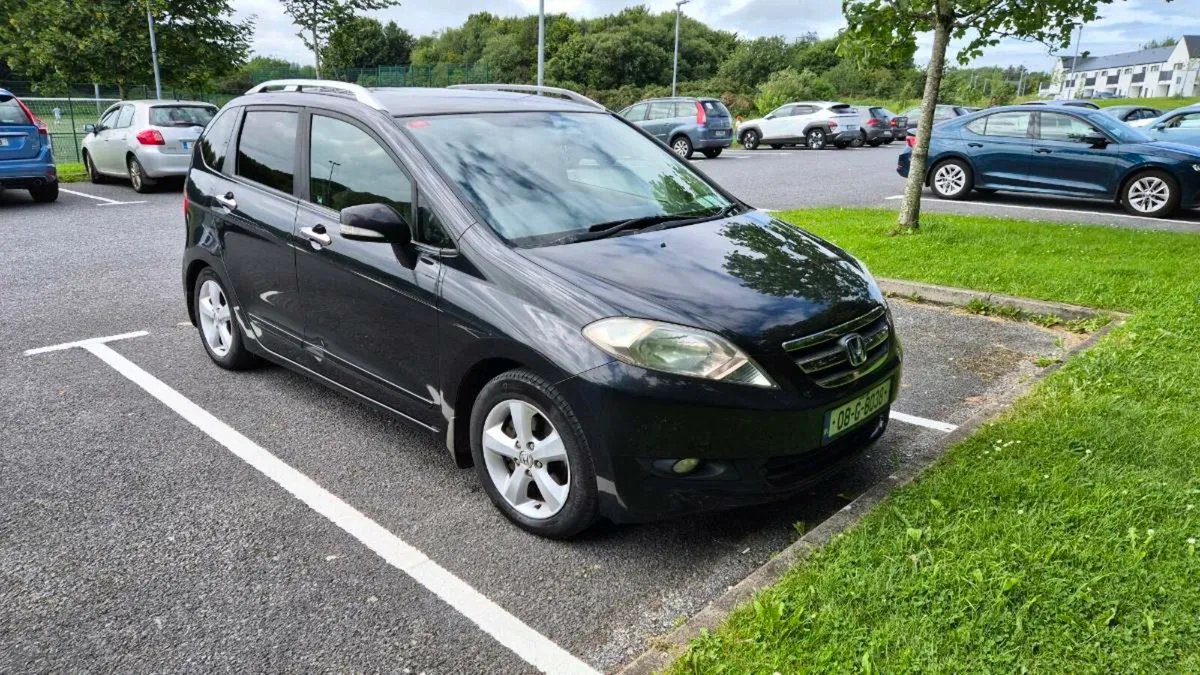 Honda FRV - Image 2