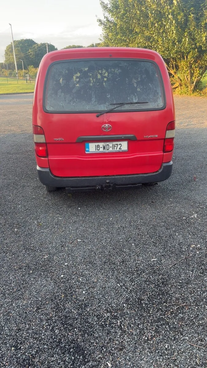 Toyota hiace - Image 4