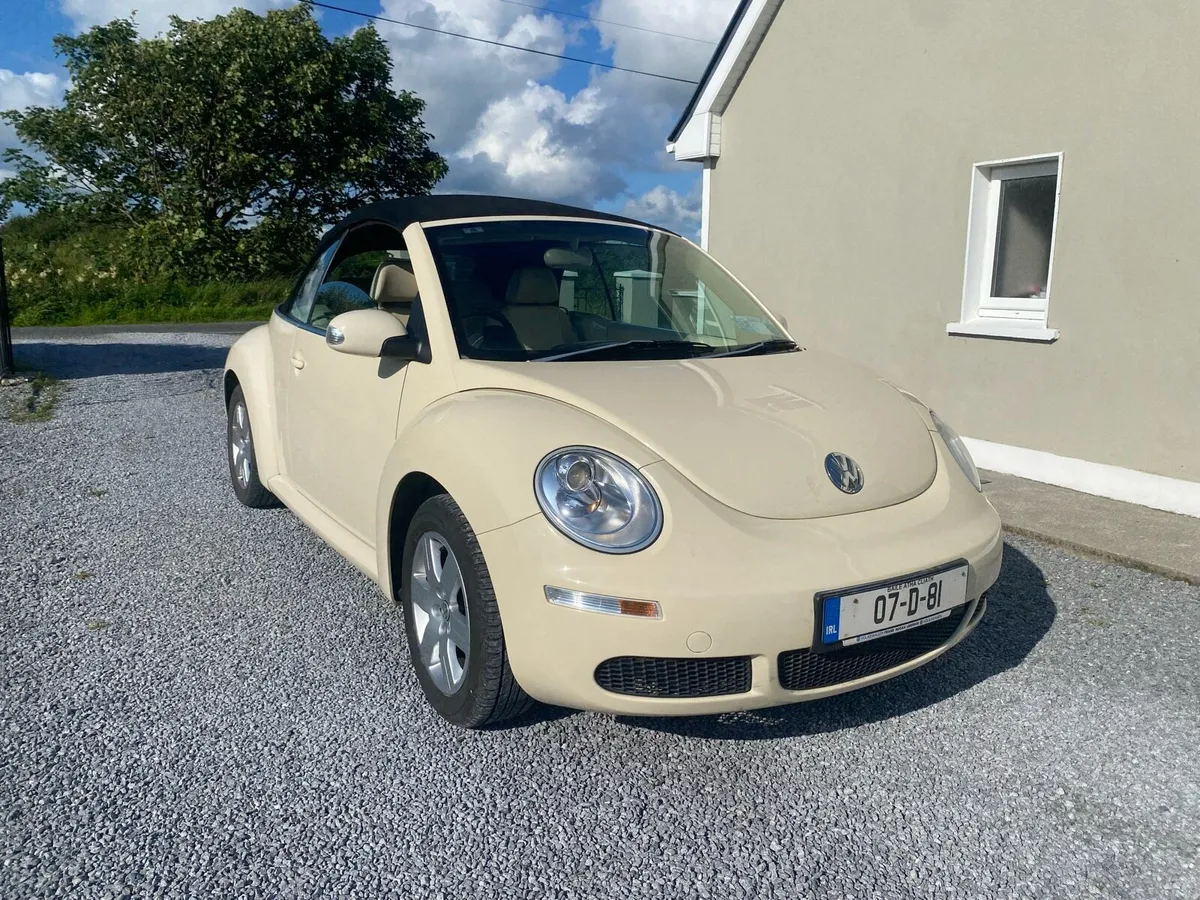 07 vw beetle convertible 74000 kms - Image 2